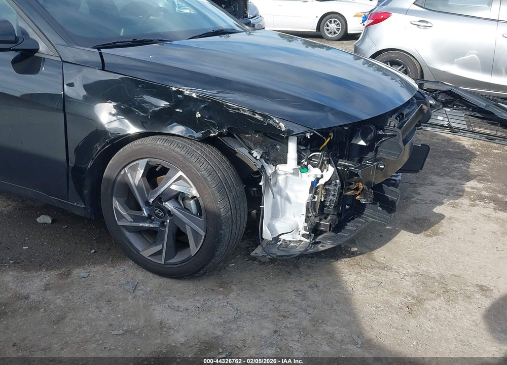 2025 HYUNDAI ELANTRA SEL SPORT VIN: KMHLM4DG6SU046911