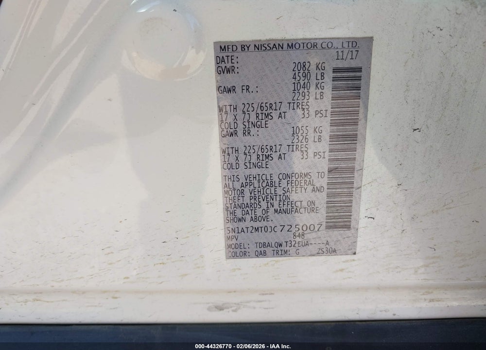 2018 NISSAN ROGUE SV VIN: 5N1AT2MT0JC725007