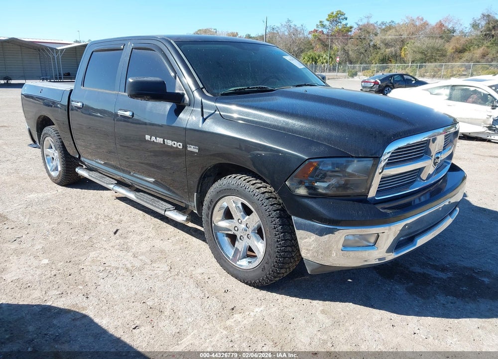 2011 RAM 1500 SLT VIN: 1D7RB1CT8BS615325