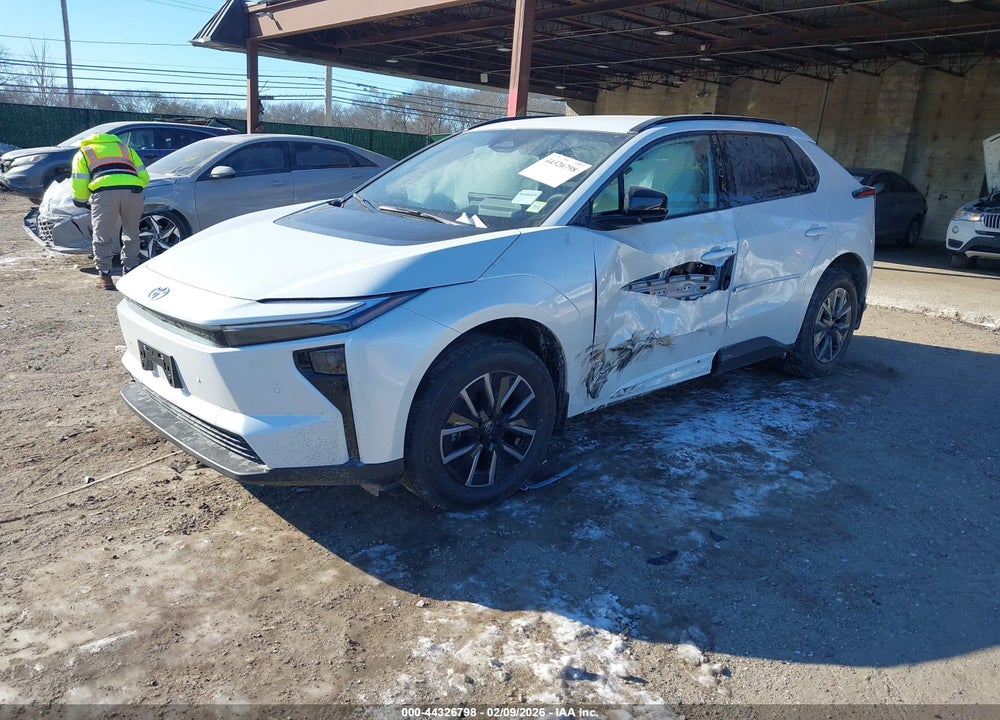 2026 TOYOTA BZ XLE VIN: JTMBDAFB3TJ013853