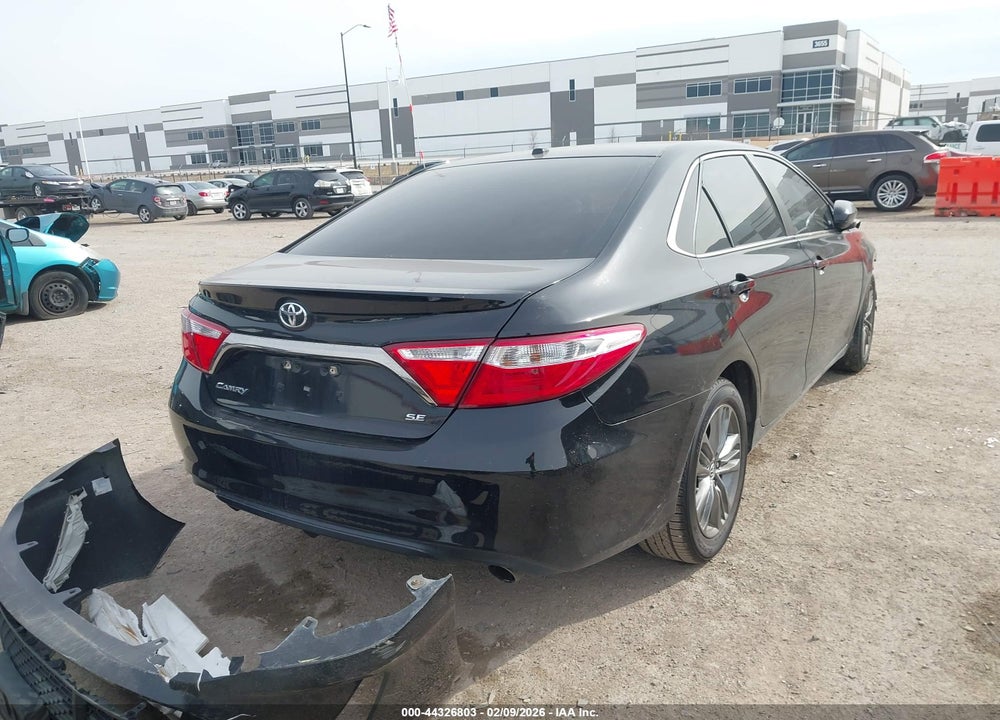 2015 TOYOTA CAMRY SE VIN: 4T1BF1FK6FU007604