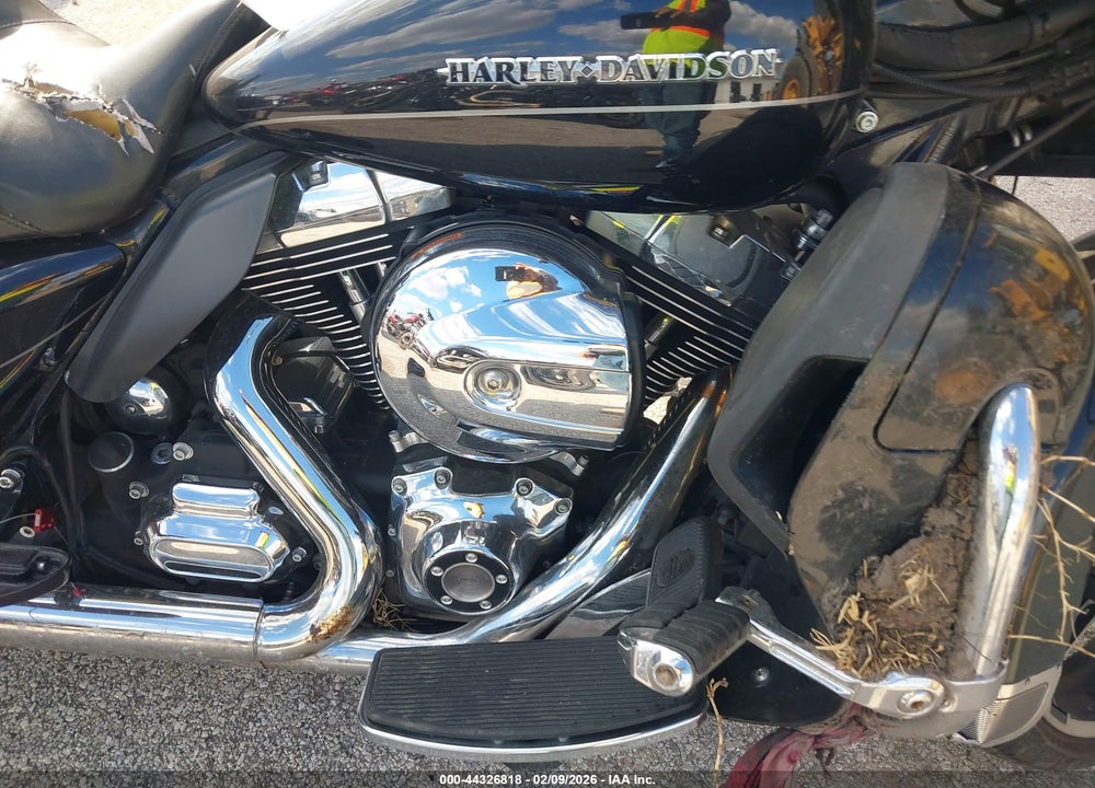 2015 HARLEY-DAVIDSON FLHTKL ULTRA LIMITED LOW VIN: 1HD1KKL14FB682665