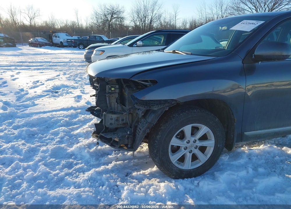 2013 TOYOTA HIGHLANDER SE V6 VIN: 5TDBK3EH0DS199587