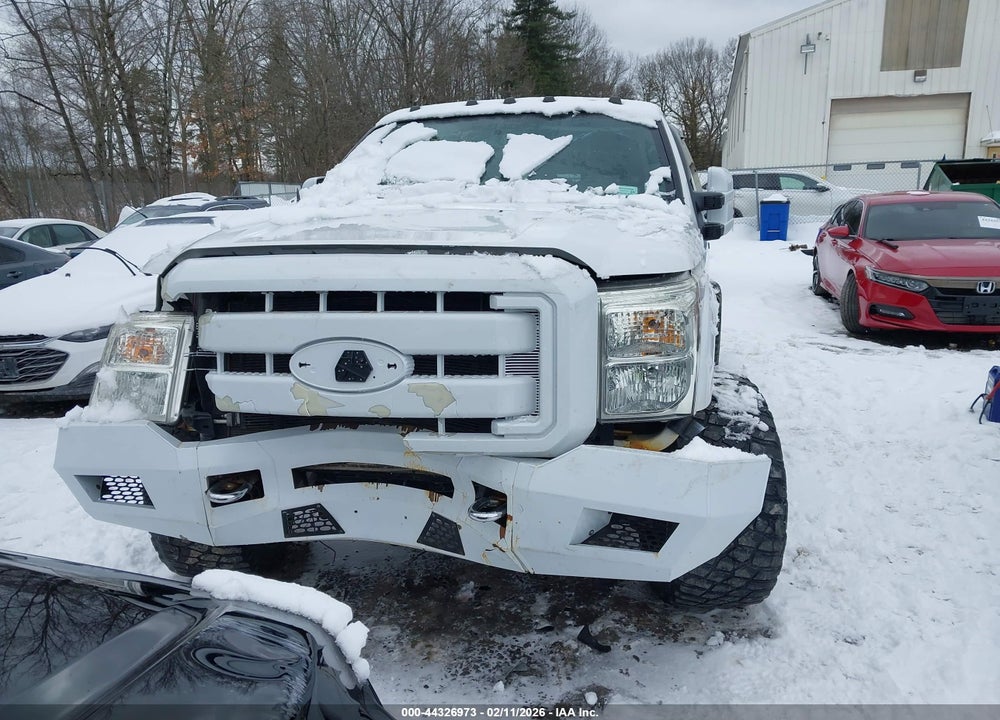 2011 FORD F-350 LARIAT VIN: 1FT8X3BT6BEC79709