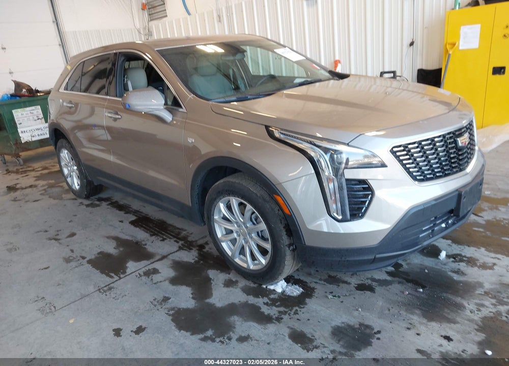 2022 CADILLAC XT4 FWD LUXURY VIN: 1GYAZAR47NF112170