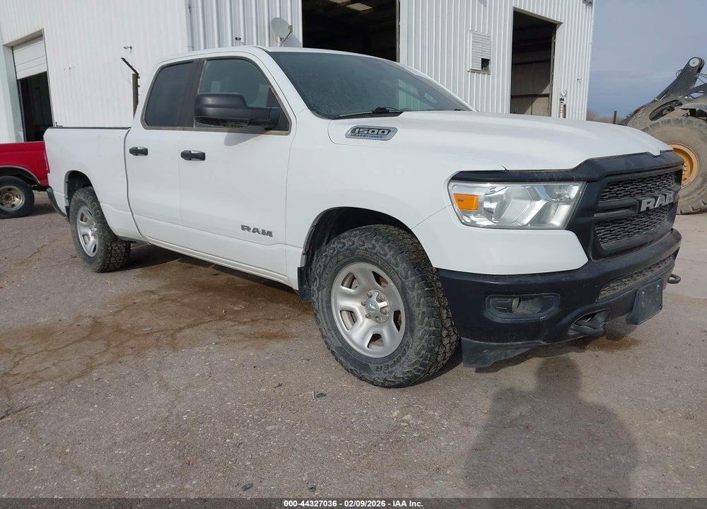 2022 RAM 1500 TRADESMAN  4X4 6'4 BOX VIN: 1C6SRFCT9NN160855