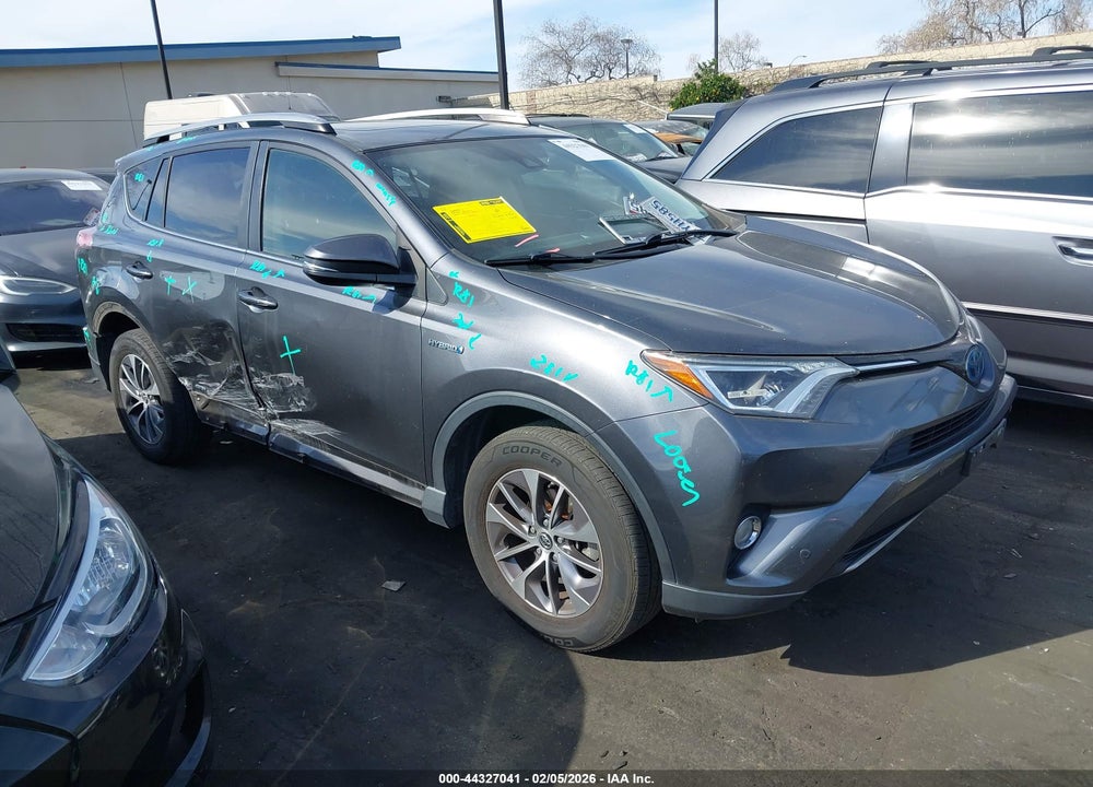 2017 TOYOTA RAV4 HYBRID XLE VIN: JTMRJREV3HD112034