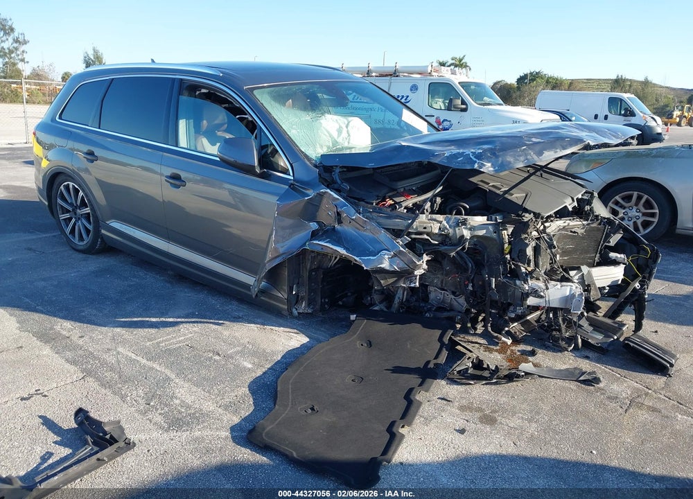 2017 AUDI Q7 3.0T PREMIUM VIN: WA1VAAF76HD007045