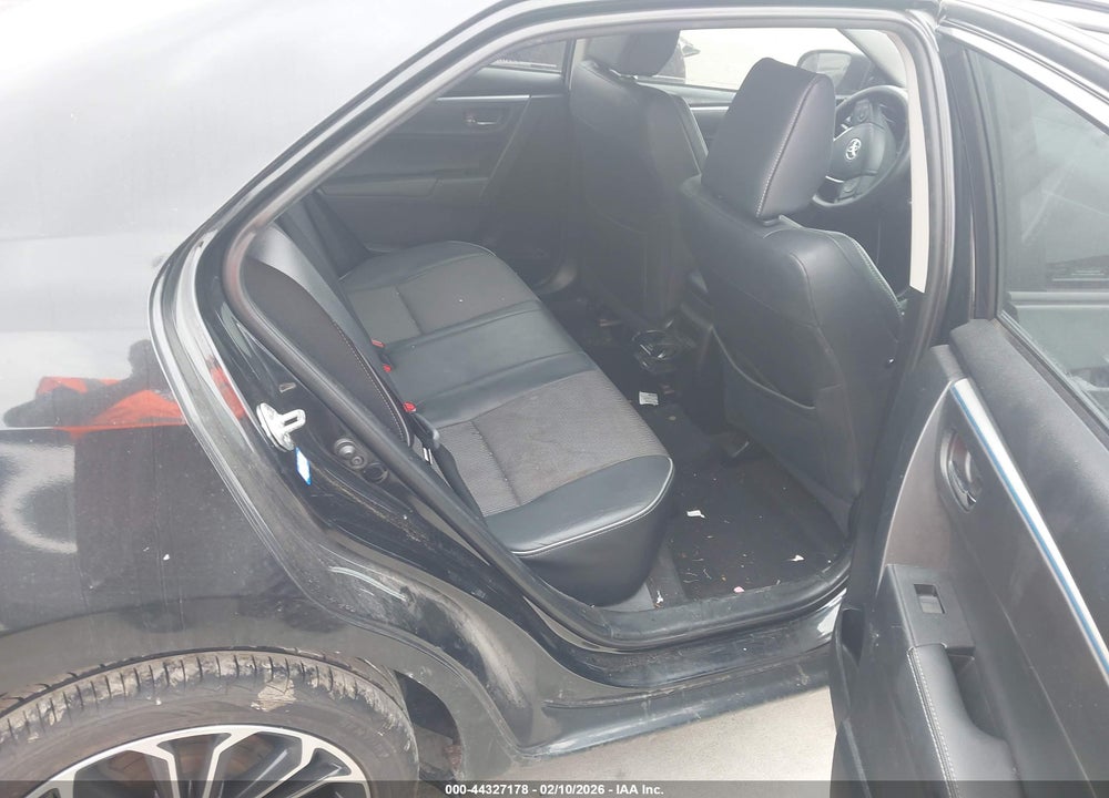 2015 TOYOTA COROLLA S PLUS VIN: 5YFBURHE2FP293836