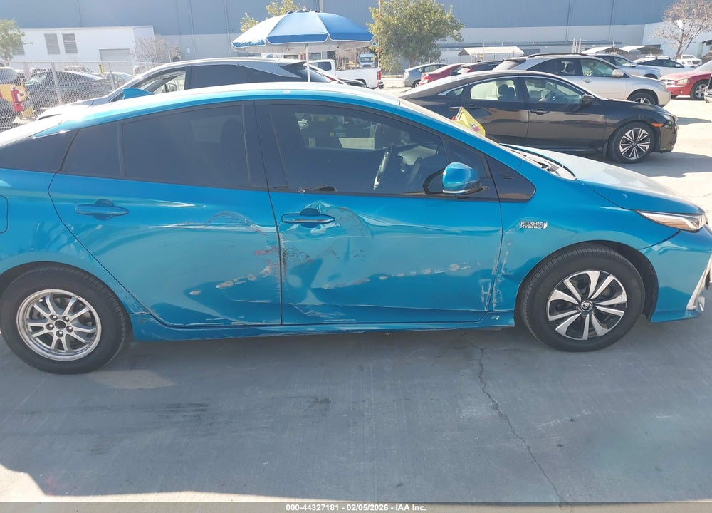 2018 TOYOTA PRIUS PRIME PREMIUM VIN: JTDKARFP3J3081803