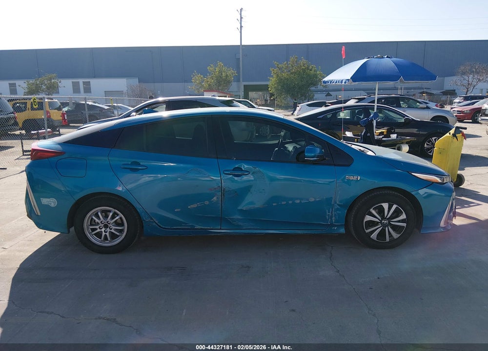 2018 TOYOTA PRIUS PRIME PREMIUM VIN: JTDKARFP3J3081803