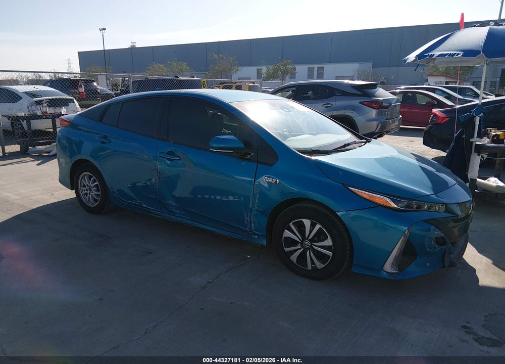 2018 TOYOTA PRIUS PRIME PREMIUM VIN: JTDKARFP3J3081803