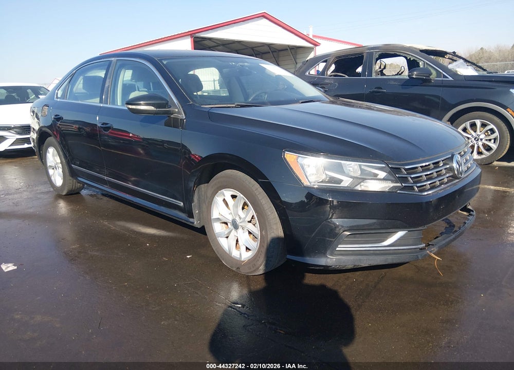 2016 VOLKSWAGEN PASSAT 1.8T S VIN: 1VWAS7A35GC034814