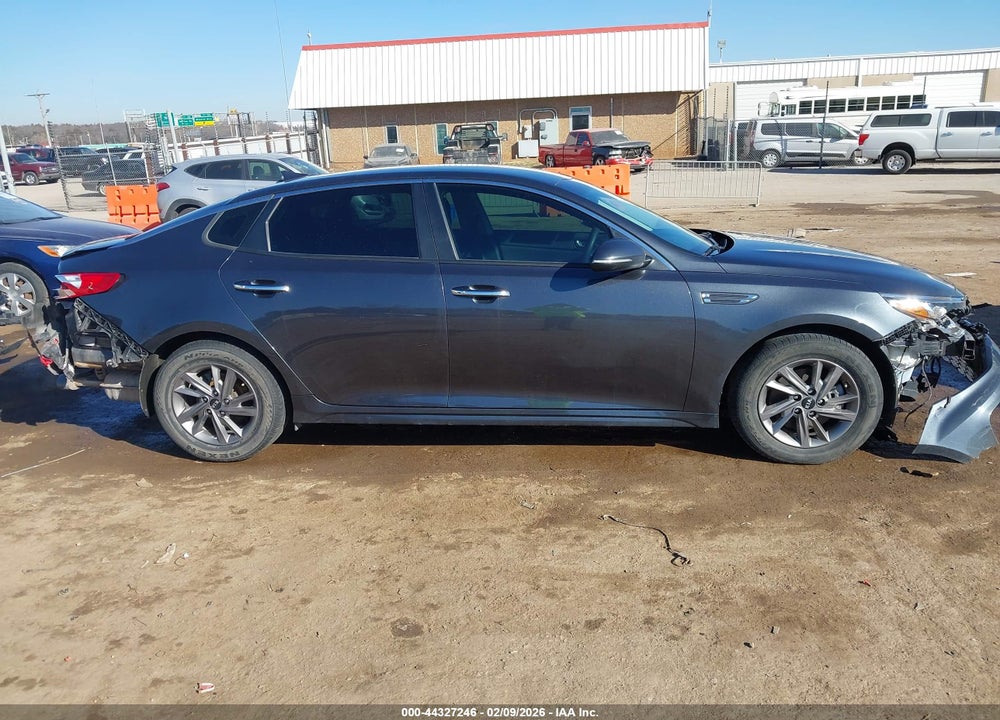 2020 KIA OPTIMA LX VIN: 5XXGT4L39LG426159