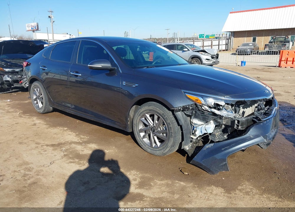2020 KIA OPTIMA LX VIN: 5XXGT4L39LG426159