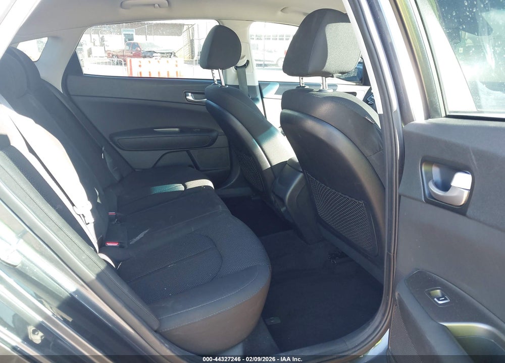 2020 KIA OPTIMA LX VIN: 5XXGT4L39LG426159