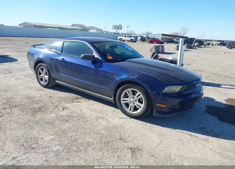 2011 FORD MUSTANG V6 VIN: 1ZVBP8AM6B5128802