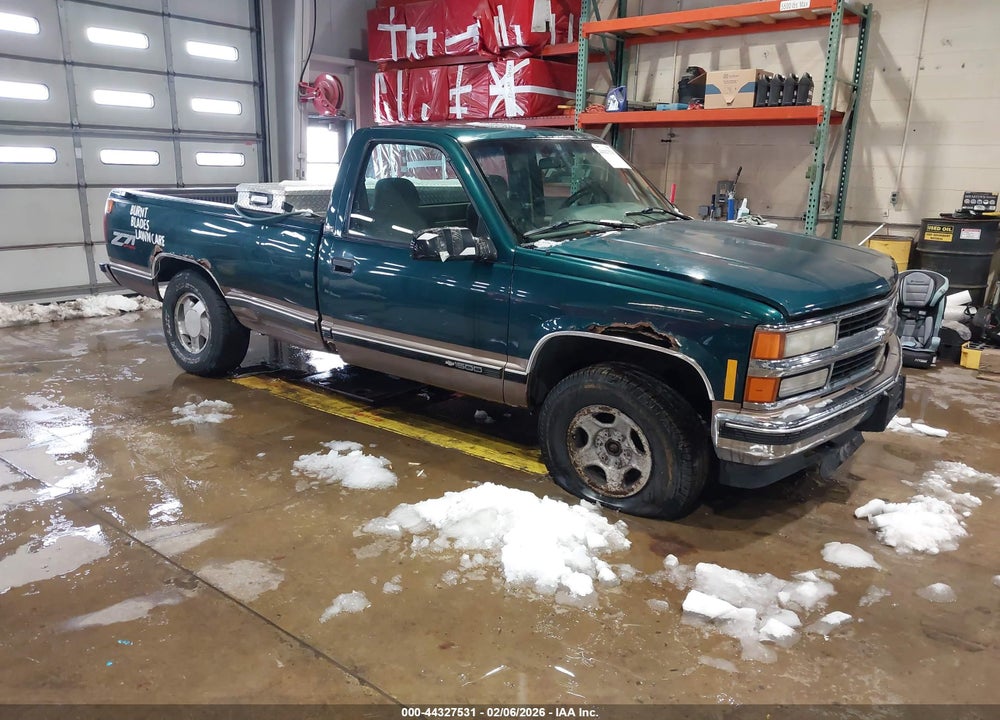 1996 CHEVROLET GMT-400 K1500 VIN: 1GCEK14M5TZ208197