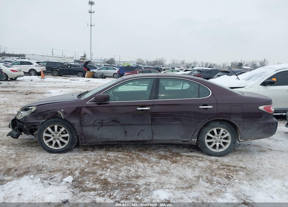 2002 LEXUS ES 300 VIN: JTHBF30GX25036675