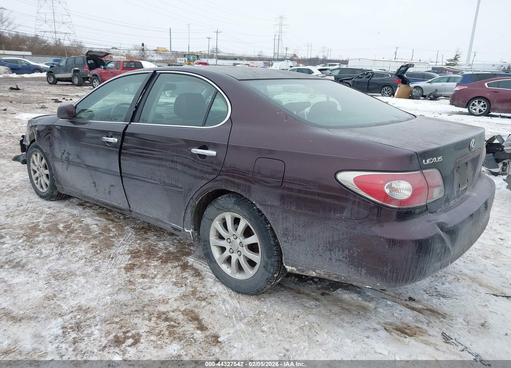 2002 LEXUS ES 300 VIN: JTHBF30GX25036675