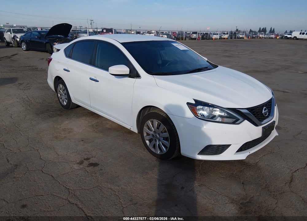 2016 NISSAN SENTRA S VIN: 3N1AB7AP2GY235568