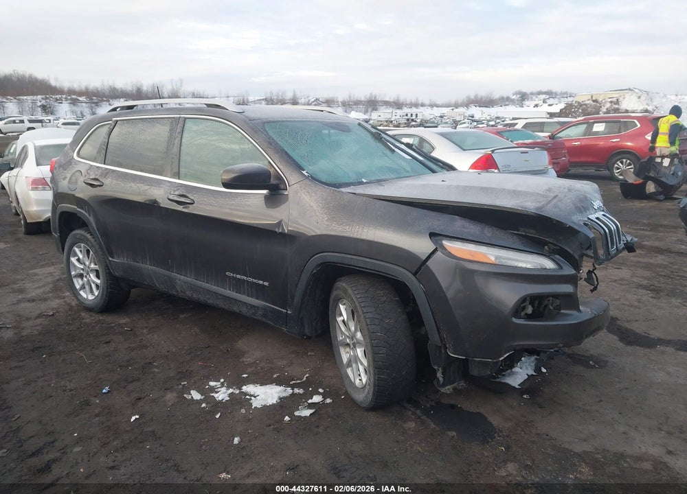 2017 JEEP CHEROKEE LATITUDE 4X4 VIN: 1C4PJMCS9HW647179
