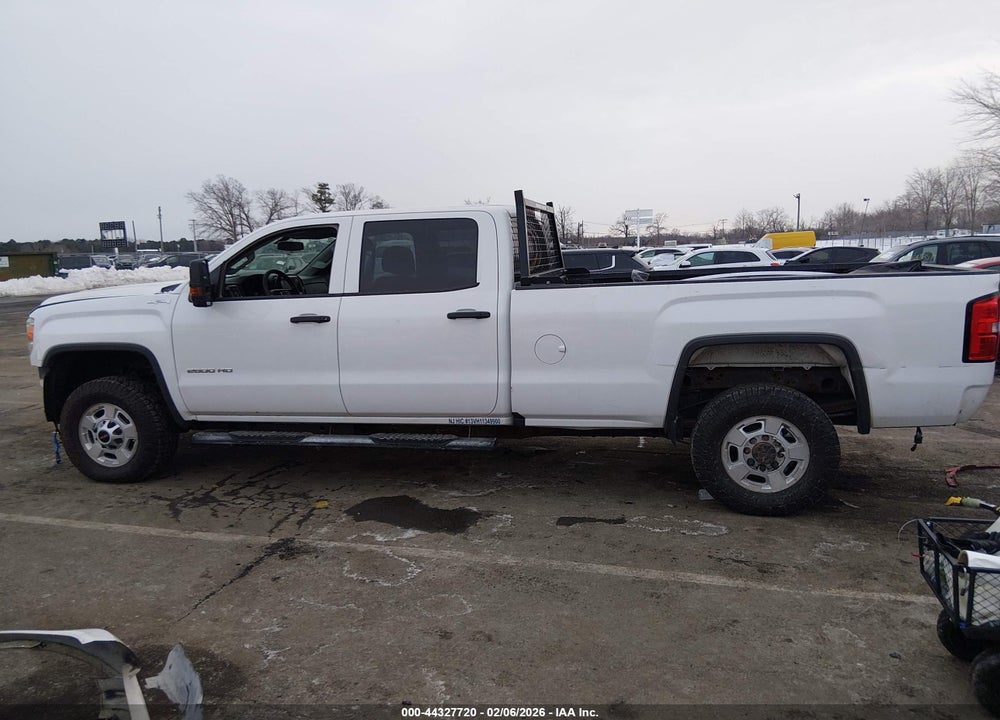 2019 GMC SIERRA 2500HD VIN: 1GT12NEG0KF205559