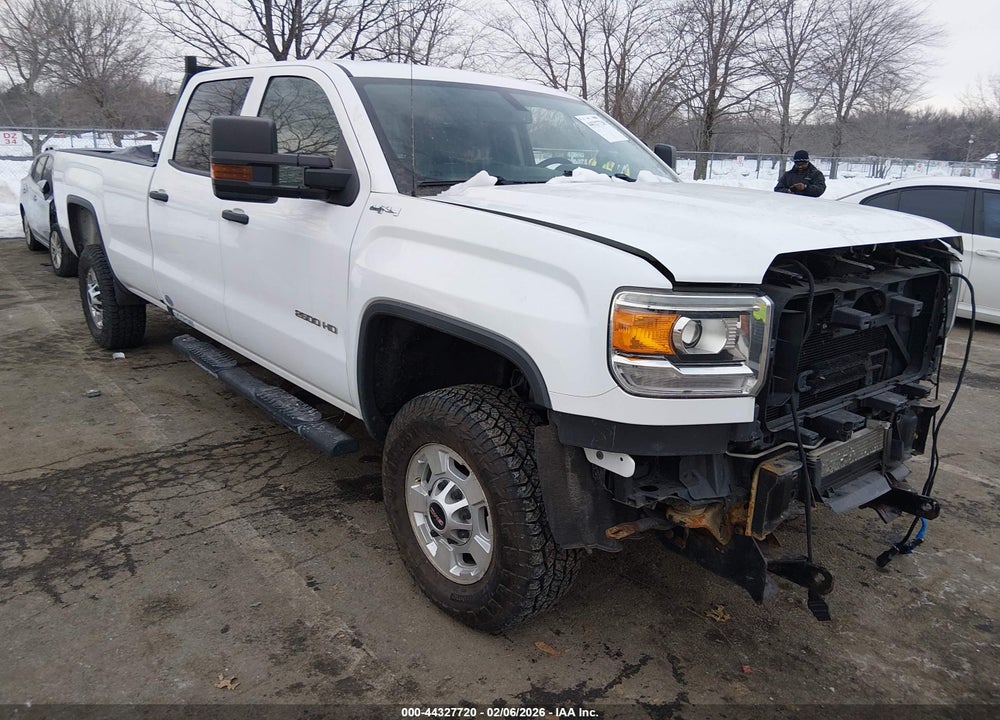 2019 GMC SIERRA 2500HD VIN: 1GT12NEG0KF205559