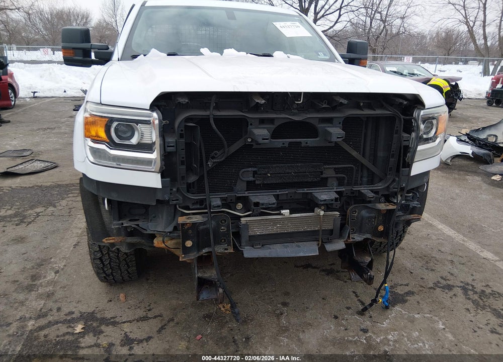 2019 GMC SIERRA 2500HD VIN: 1GT12NEG0KF205559