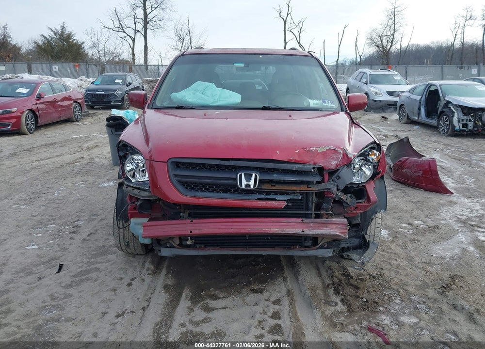 2004 HONDA PILOT EX-L VIN: 2HKYF185X4H588957