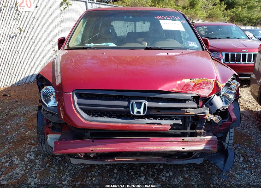 2004 HONDA PILOT EX-L VIN: 2HKYF185X4H588957