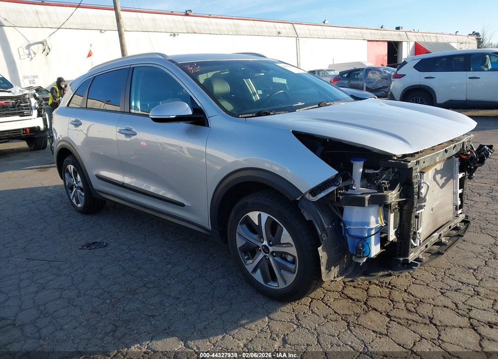 2020 KIA NIRO EV EX VIN: KNDCC3LG9L5062468