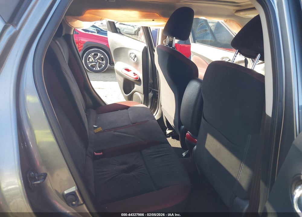 2013 NISSAN JUKE SV VIN: JN8AF5MR6DT213570