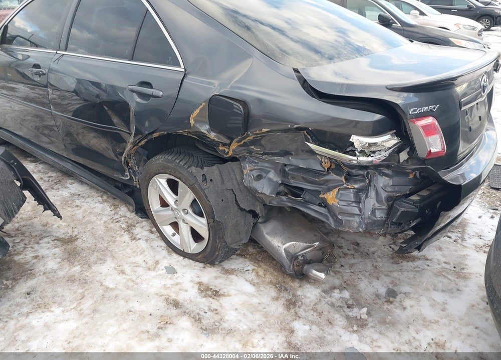 2011 TOYOTA CAMRY SE VIN: 4T1BF3EK1BU604313