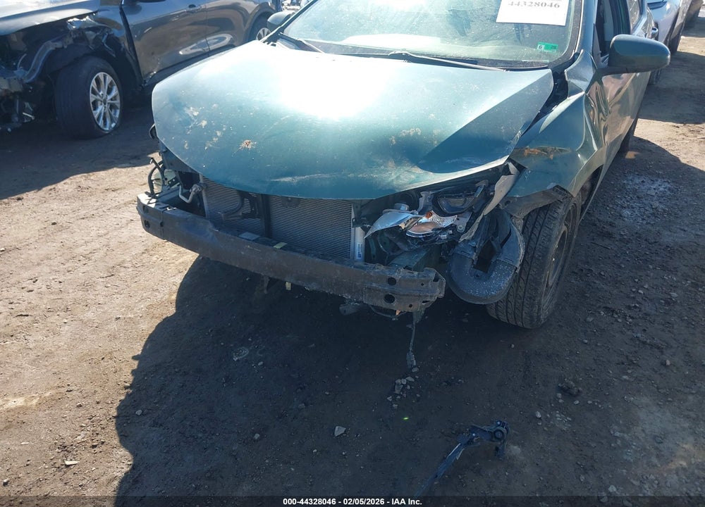 2014 TOYOTA COROLLA LE VIN: 2T1BURHE1EC225882