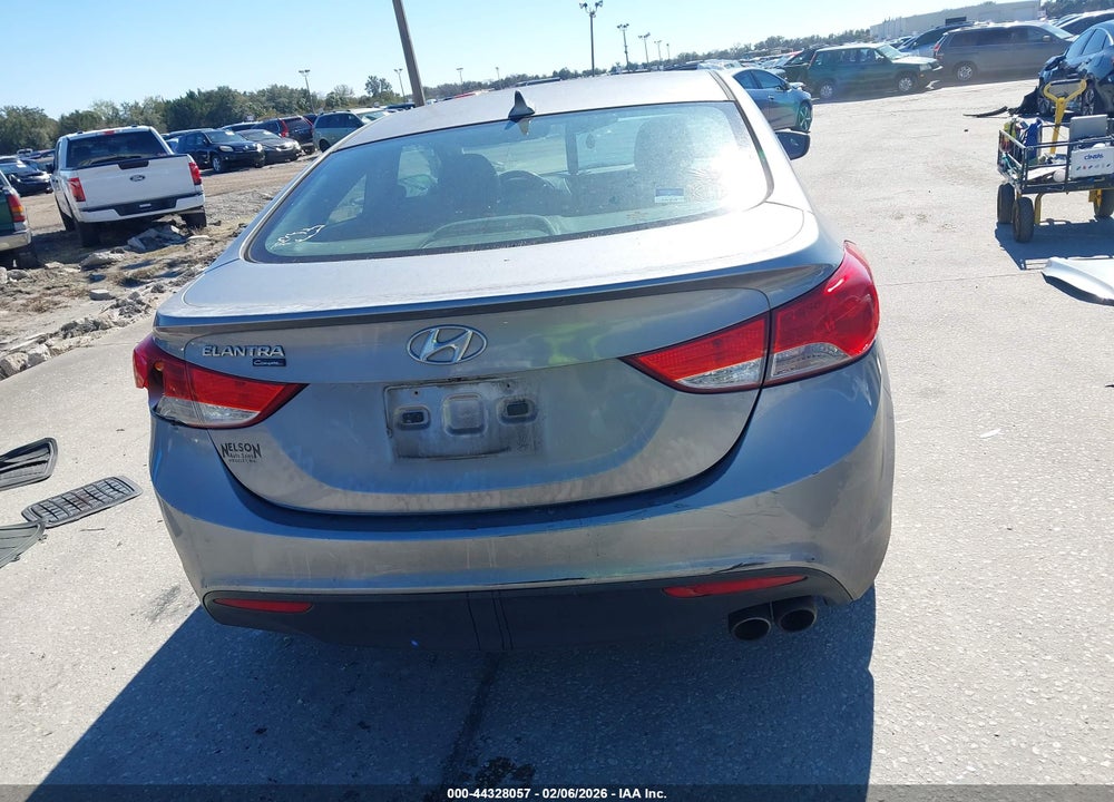 2013 HYUNDAI ELANTRA SE VIN: KMHDH6AE9DU000936