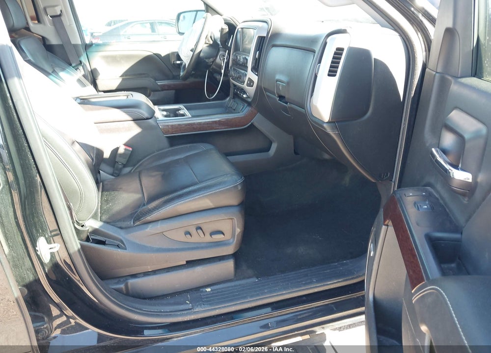 2017 GMC SIERRA 1500 SLT VIN: 3GTP1NEC4HG518552