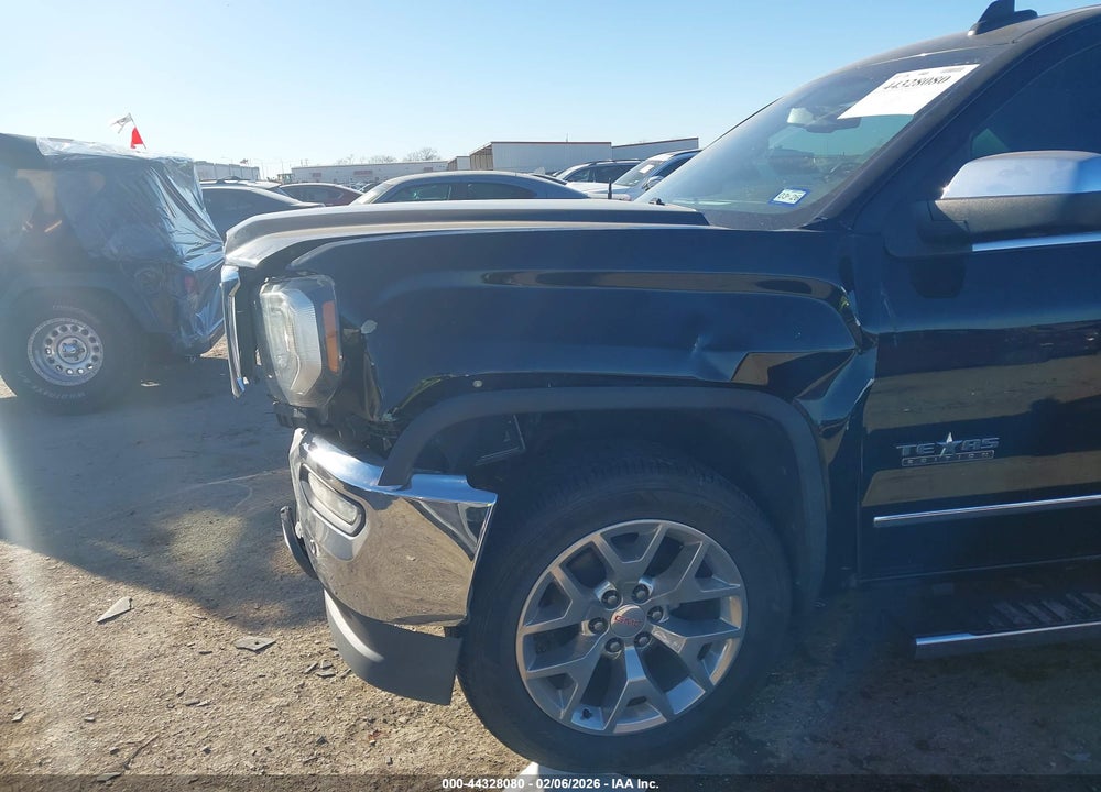 2017 GMC SIERRA 1500 SLT VIN: 3GTP1NEC4HG518552