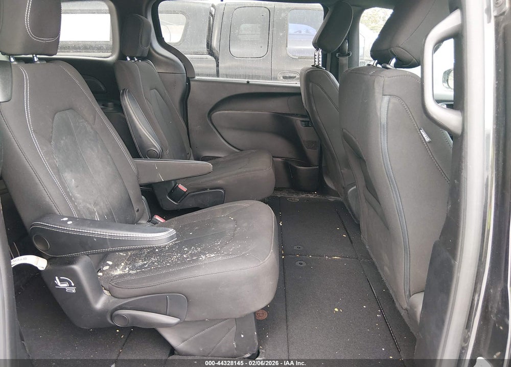2021 CHRYSLER PACIFICA TOURING AWD VIN: 2C4RC3FG9MR537417