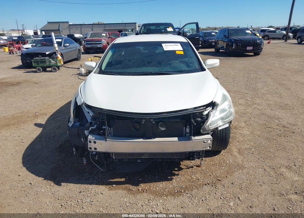 2015 NISSAN ALTIMA 2.5/2.5 S/2.5 SL/2.5 SV VIN: 1N4AL3AP4FN311375