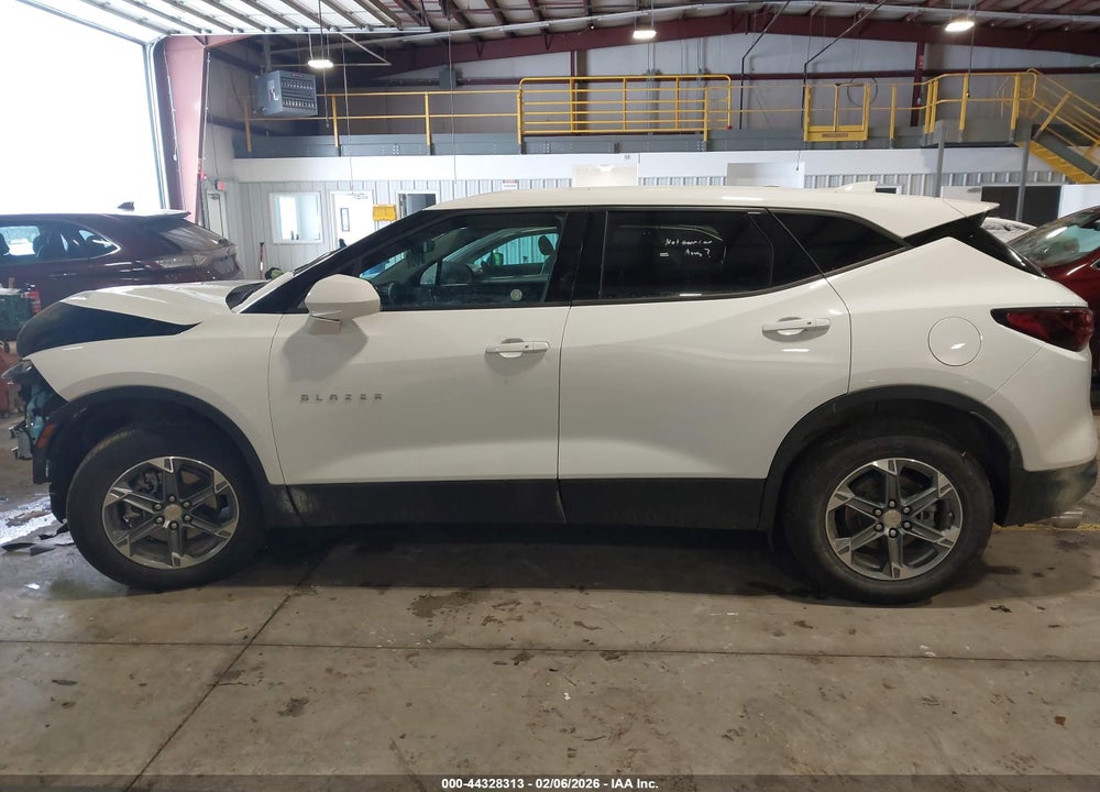 2025 CHEVROLET BLAZER AWD 2LT VIN: 3GNKBHR45SS233009
