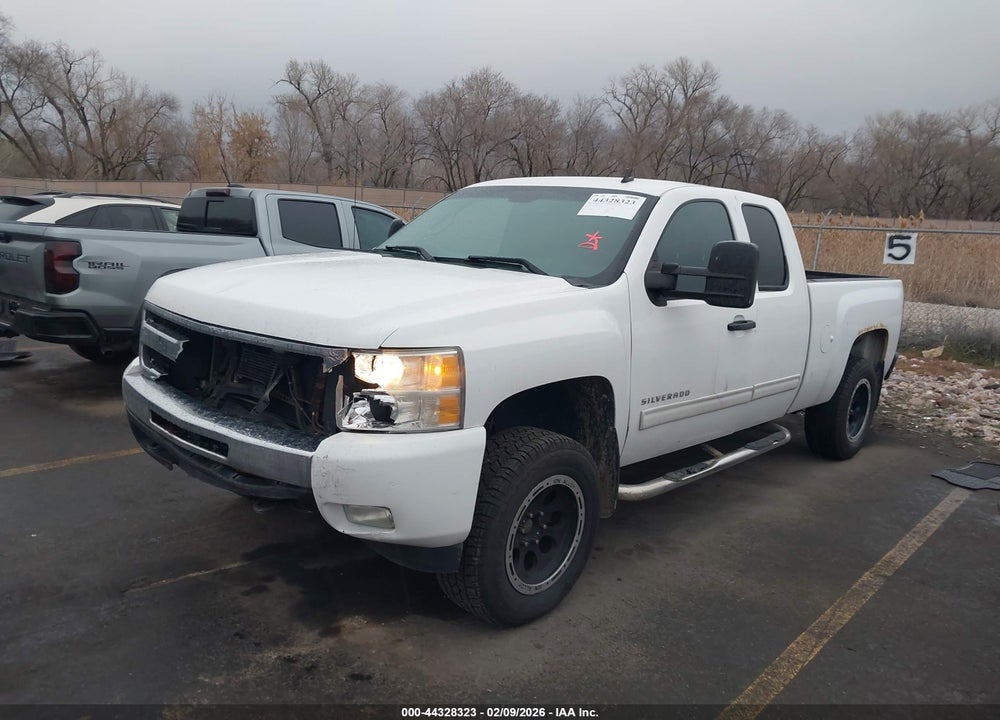 2009 CHEVROLET SILVERADO 1500 LT VIN: 1GCEK29069Z287089