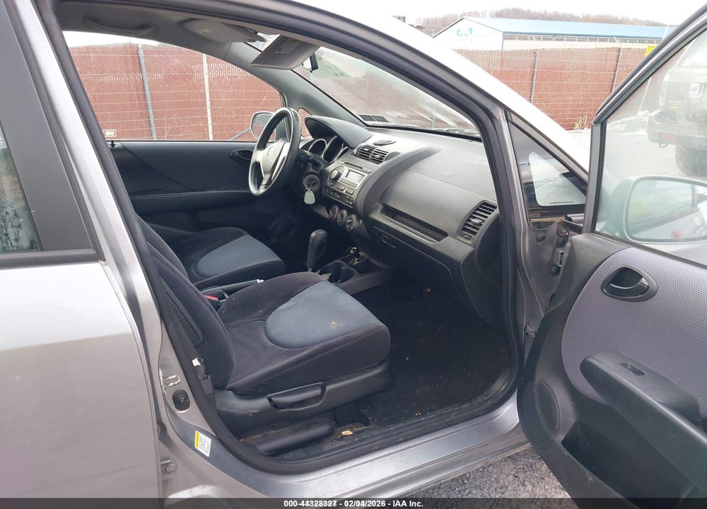 2008 HONDA FIT VIN: JHMGD38488S066399