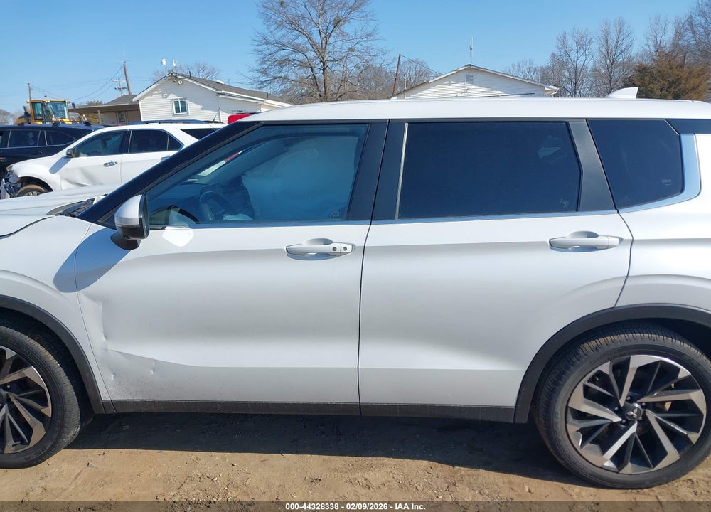 2022 MITSUBISHI OUTLANDER BLACK EDITION 2WD/SE 2.5 2WD/SE LAUNCH EDITION 2WD VIN: JA4J3UA8XNZ011303