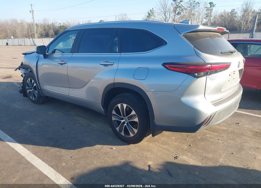 2023 TOYOTA HIGHLANDER XLE VIN: 5TDKDRAH3PS034186