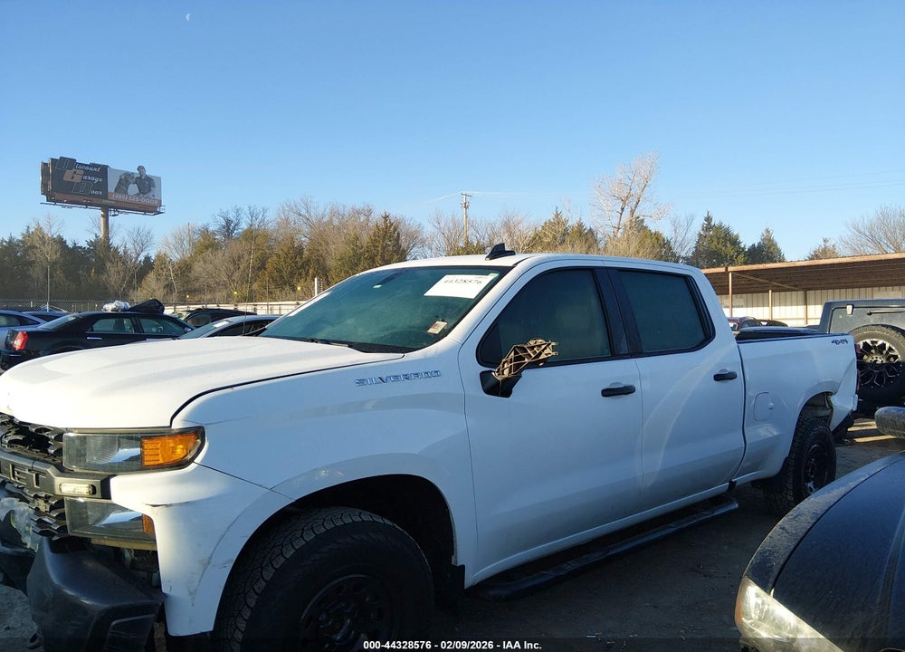 2020 CHEVROLET SILVERADO 1500 4WD  STANDARD BED WT VIN: 1GCUYAEFXLZ235888