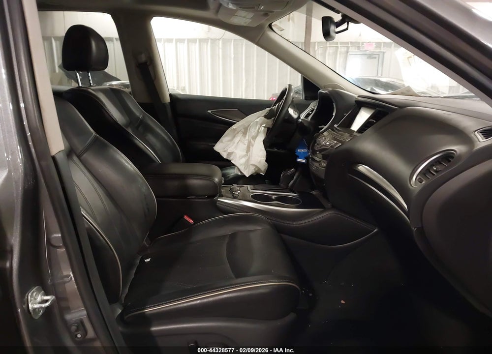 2018 INFINITI QX60 VIN: 5N1DL0MM3JC517813