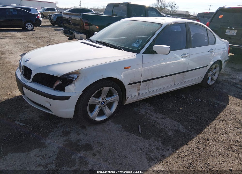 2005 BMW 325I VIN: WBAET37425NJ85635