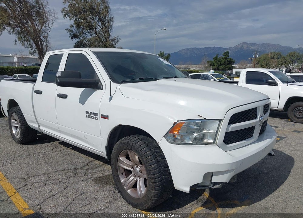 2013 RAM 1500 EXPRESS VIN: 1C6RR6FT5DS588383