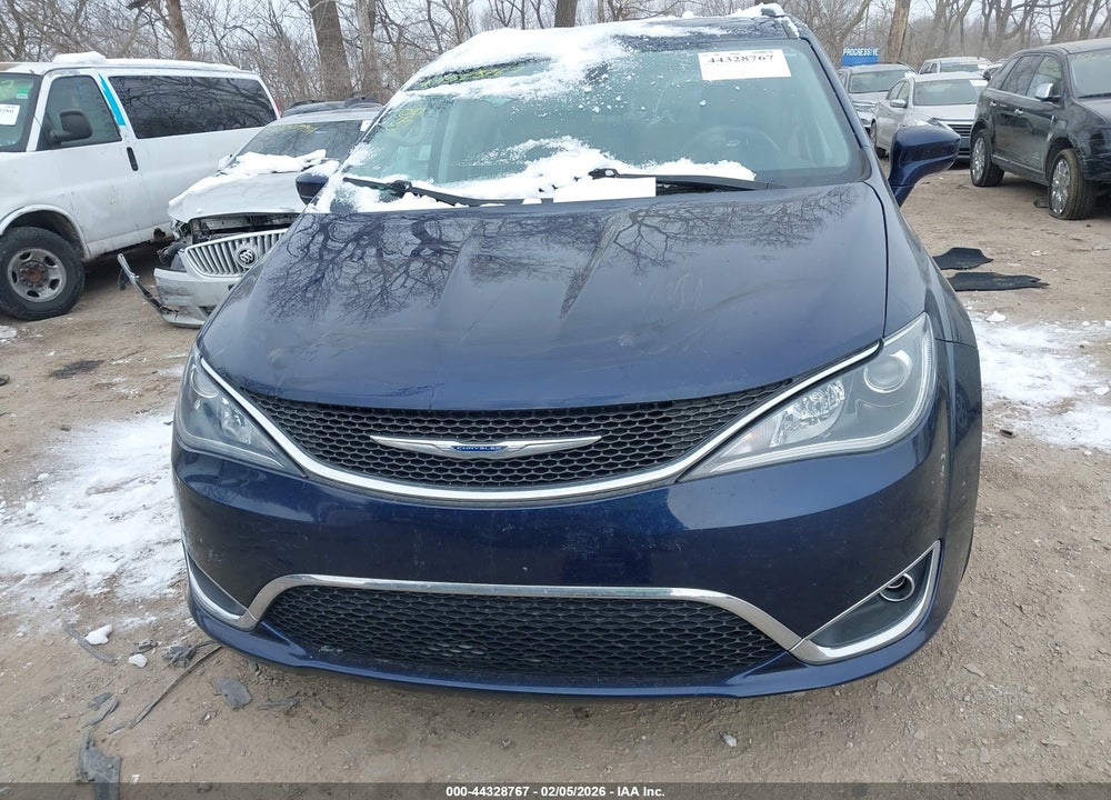 2017 CHRYSLER PACIFICA TOURING-L PLUS VIN: 2C4RC1EG1HR811351